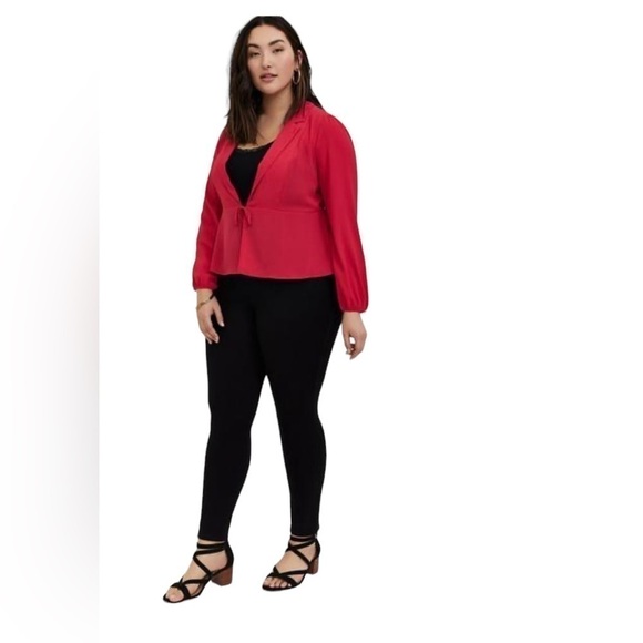 Fuchsia Pink Crepe Tie Front Peplum Jacket, size 5 lightweight, Barbie core - Picture 4 of 13